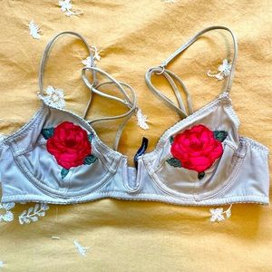 Urban Oufitters Out From Under Embroidered Bra 32B